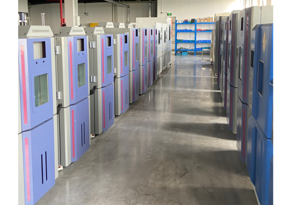 試驗(yàn)箱的冷凝器為什么要清潔及清潔頻率